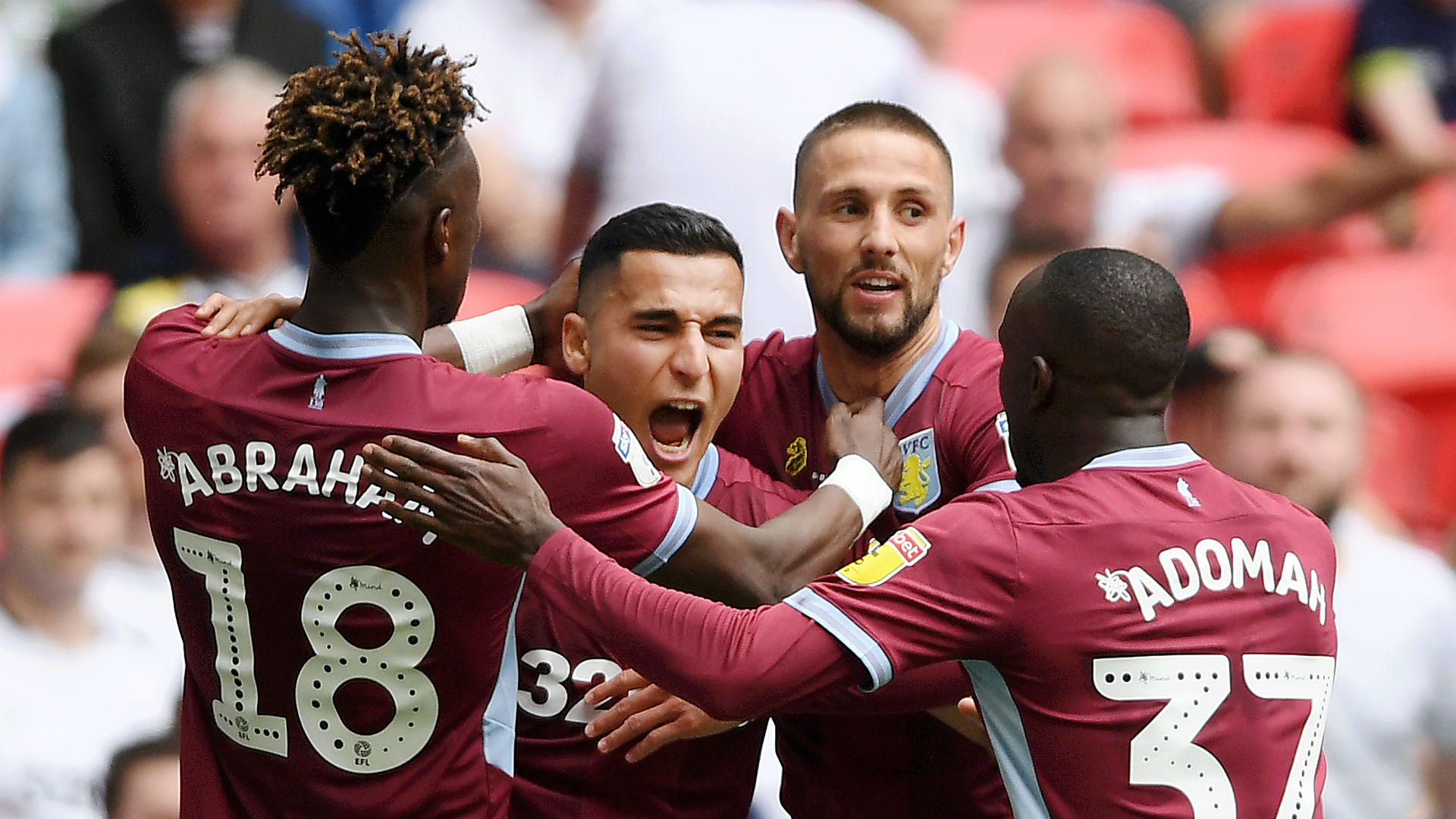 生代中的佼 生代中的佼