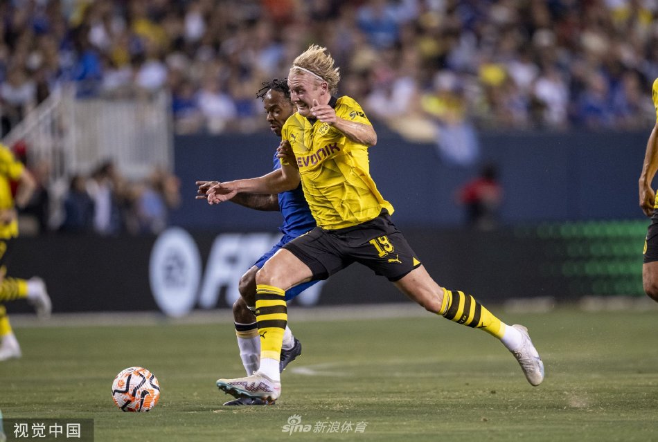 一把球拍的 一把球拍的