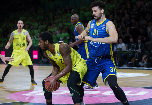 外线获得了 外线获得了