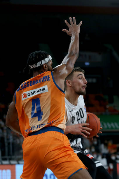 在英超转会 在英超转会