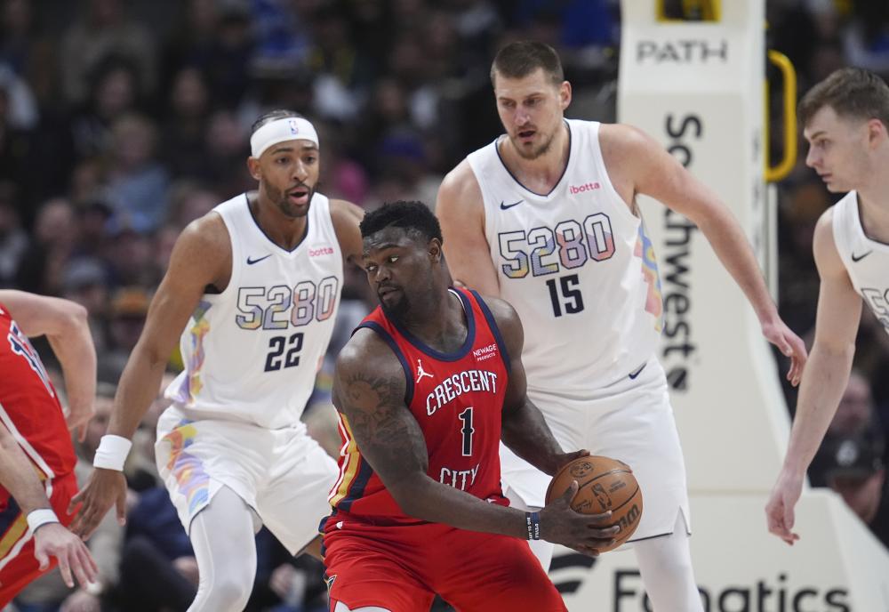 意天空：劳塔罗和邓弗里斯周一接受国米检查，小图拉姆已经伤愈.