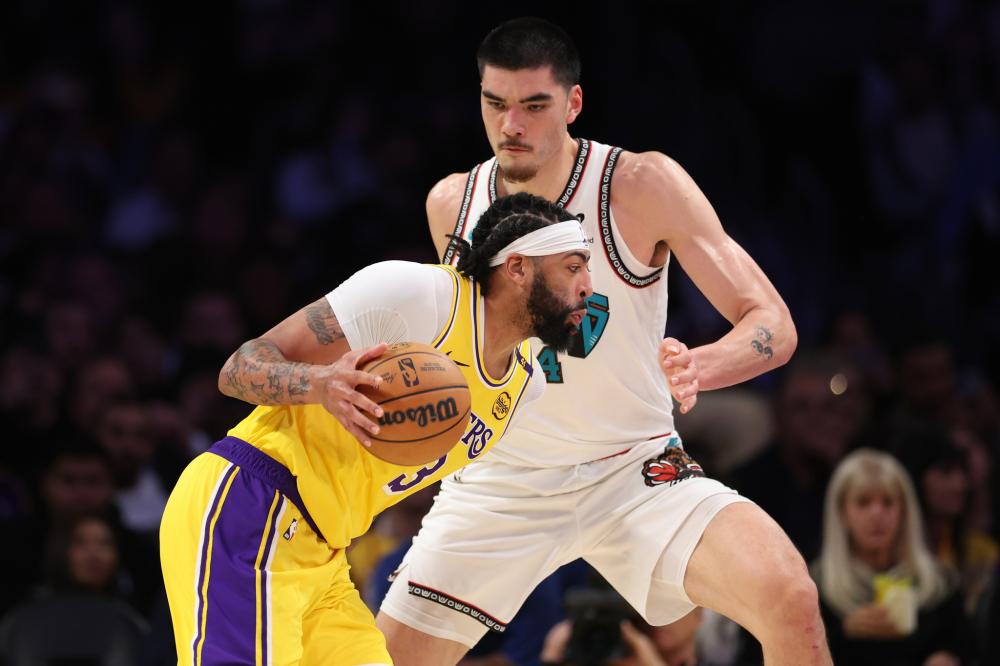 巴斯蒂安 巴斯蒂安