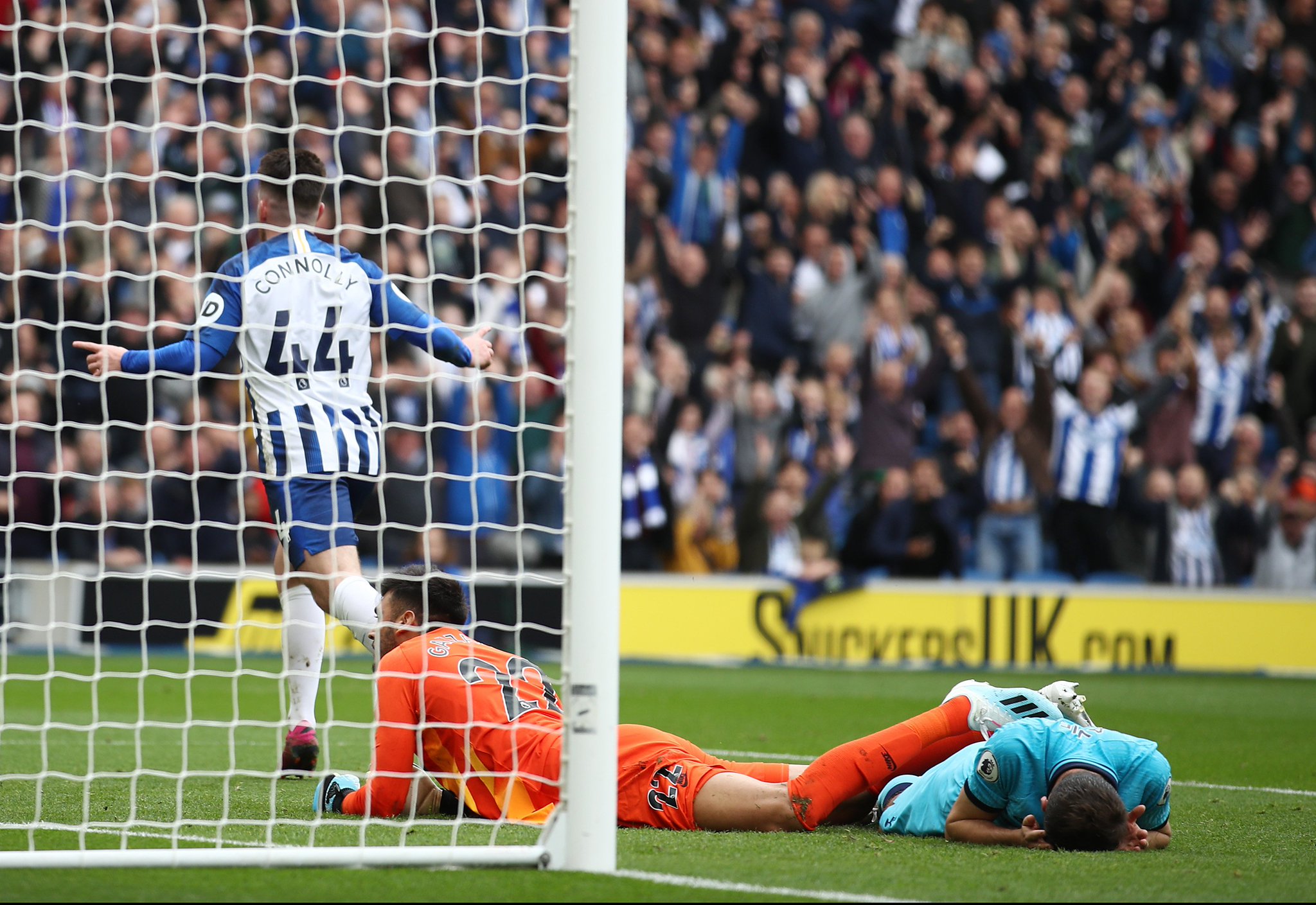 唏嘘？皇马仅花20分钟解雇阿隆索！老佛爷飞机上拍板 赔5个月薪水